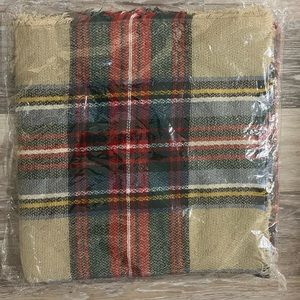 Check/tartan blanket scarf